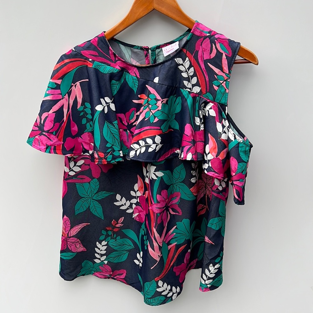 Isabel Maternity One Shoulder Ruffle Top